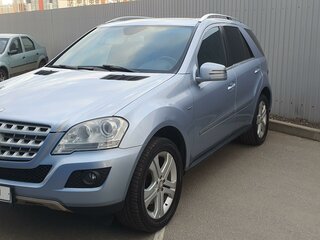 2010 Mercedes-Benz M-Класс 300 II (W164) Рестайлинг, голубой, 2000000 рублей, вид 1