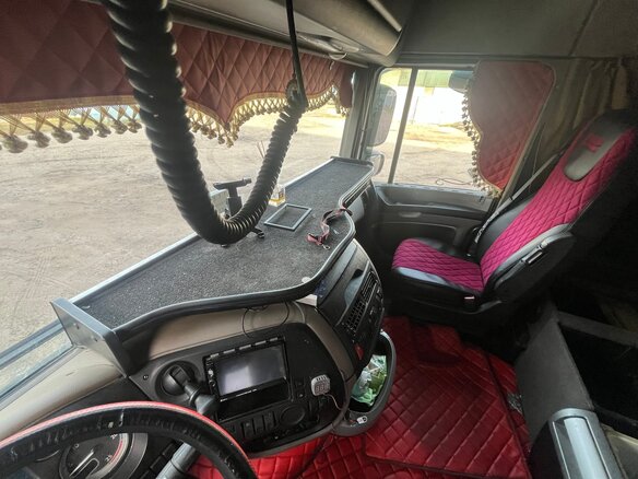 2012 DAF XF 105, белый, 4500000 рублей - вид 6