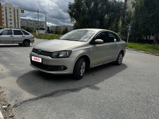 2011 Volkswagen Polo V, серебристый, 600000 рублей, вид 1
