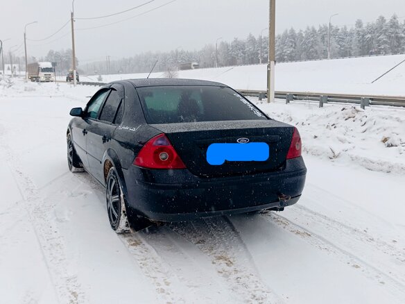2001 Ford Mondeo III, чёрный, 300000 рублей - вид 3