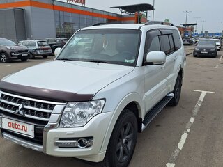 2015 Mitsubishi Pajero IV Рестайлинг 2, белый, 3100000 рублей, вид 1
