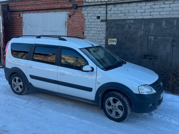 2020 Lada (ВАЗ) Largus Cross I, белый, 950000 рублей - вид 6