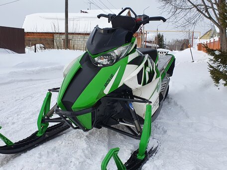 2013 Arctic Cat M-Series, зелёный, 650000 рублей, вид 1