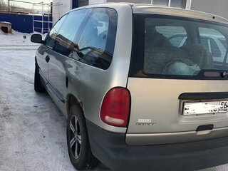 1999 Dodge Caravan III, серебристый, 110000 рублей, вид 3