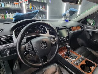 2011 Volkswagen Touareg II, чёрный, 2000000 рублей, вид 5