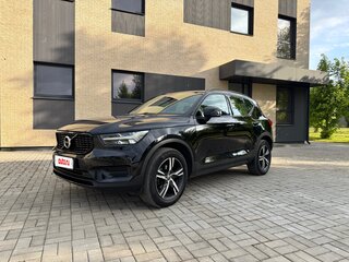2019 Volvo XC40 I, чёрный, 2100000 рублей, вид 1