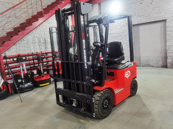 2021 EP Equipment EFL181, пурпурный - вид 1