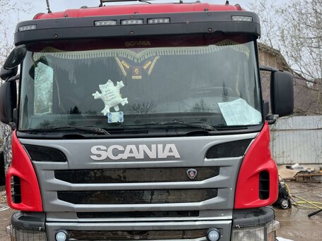 2013 Scania 4-Series, красный, 3500000 рублей, вид 2