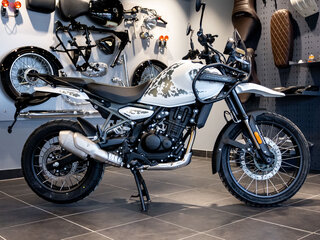 2025 Royal Enfield Himalayan, белый, 610000 рублей, вид 2
