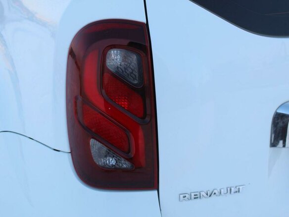 2015 Renault Duster I Рестайлинг, белый - вид 14