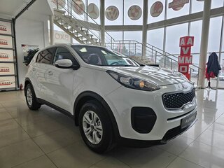 2017 Kia Sportage IV, белый, 2099000 рублей, вид 5