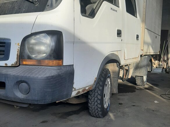 2004 Kia K-Series, белый, 500000 рублей - вид 19