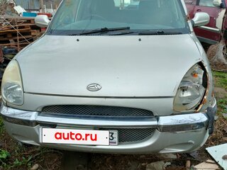 2001 Daihatsu Storia I (M100) Рестайлинг 2, белый, 103000 рублей, вид 2