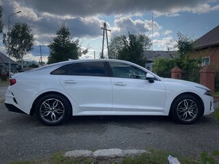 2020 Kia K5 III, белый, 3100000 рублей, вид 4
