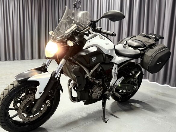 2016 Yamaha MT-07 (FZ-07), белый, 650000 рублей - вид 6
