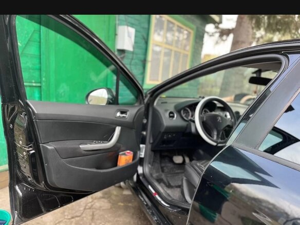 2012 Peugeot 408 I, чёрный, 350000 рублей - вид 12