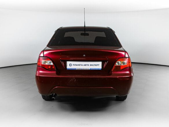 2009 Daewoo Nexia I Рестайлинг, красный - вид 2