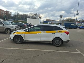 2017 Kia Ceed II Рестайлинг, серый, 800000 рублей, вид 4