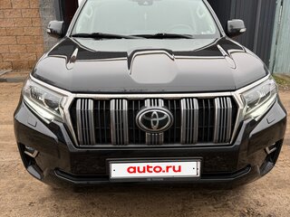 2022 Toyota Land Cruiser Prado 150 Series Рестайлинг 3, чёрный, 6500000 рублей, вид 4