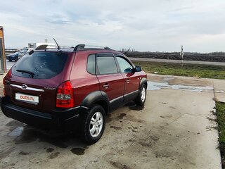 2005 Hyundai Tucson I, пурпурный, 1070000 рублей, вид 3