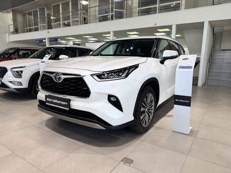 Toyota Highlander IV (XU70)