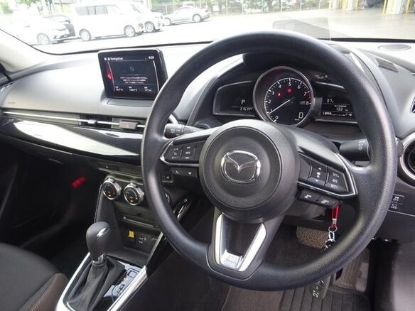 2021 Mazda 2 III (DJ) Рестайлинг, синий, 1000000 рублей - вид 15