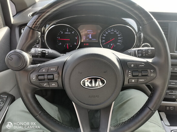2019 Kia Carnival III, белый, 3550000 рублей - вид 4