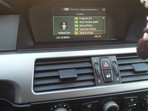 2004 BMW 5 серии 520i V (E60/E61), чёрный - вид 6