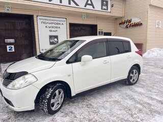 2006 Nissan Tiida I, белый, 570000 рублей, вид 4