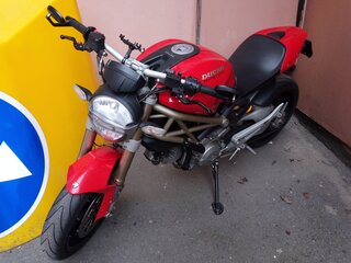 2013 Ducati Monster 796, красный, 670000 рублей, вид 2
