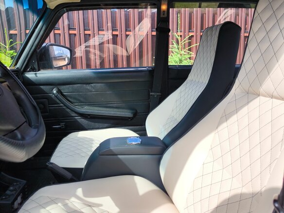 2010 Lada (ВАЗ) 2107, чёрный, 450000 рублей - вид 7