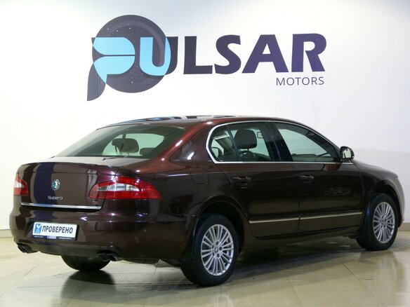 2013 Skoda Superb II, пурпурный - вид 5