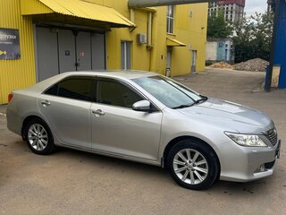 2012 Toyota Camry VII (XV50), серебристый, 2000000 рублей, вид 5