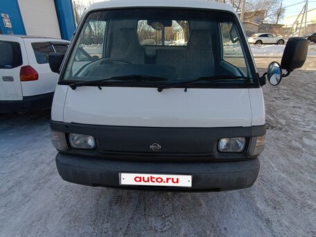 1993 Nissan Vanette, белый, 1150000 рублей, вид 2