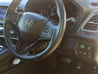 2019 Honda Vezel I, белый, 2400000 рублей, вид 5