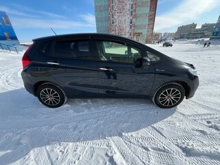 2018 Honda Fit III Рестайлинг, чёрный, 1200000 рублей, вид 4