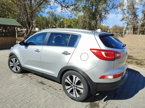 2013 Kia Sportage III, серебристый, 1500000 рублей - вид 13