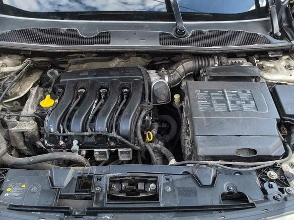 2011 Renault Fluence I, бежевый, 680000 рублей - вид 18