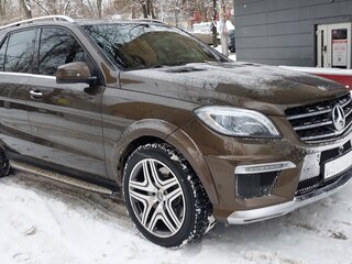 2015 Mercedes-Benz M-Класс 300 III (W166), коричневый, 3800000 рублей, вид 2