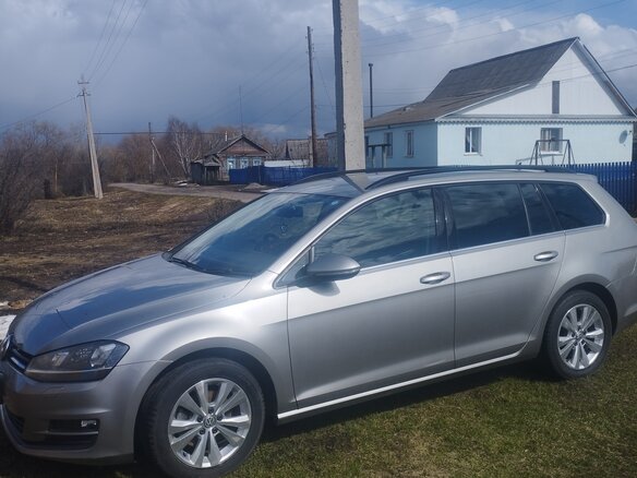2013 Volkswagen Golf VII, серый, 1300000 рублей - вид 4