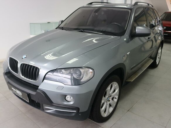 2009 BMW X5 30i II (E70), серый