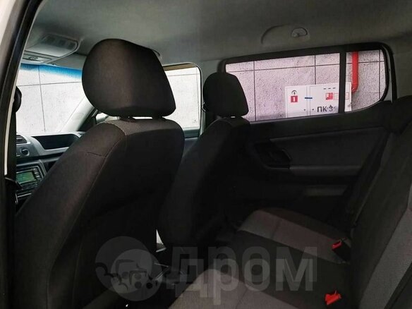 2013 Skoda Fabia II Рестайлинг, белый - вид 12