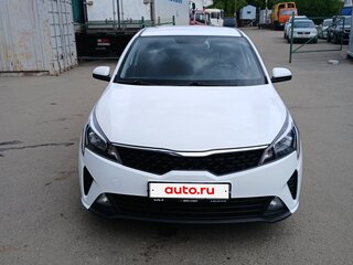 2022 Kia Rio IV Рестайлинг, белый, 1600000 рублей, вид 1
