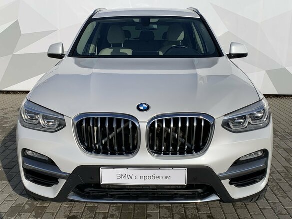 2017 BMW X3 30d xDrive III (G01), белый - вид 2