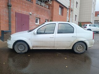 2010 Renault Logan I Рестайлинг, белый, 220000 рублей, вид 2
