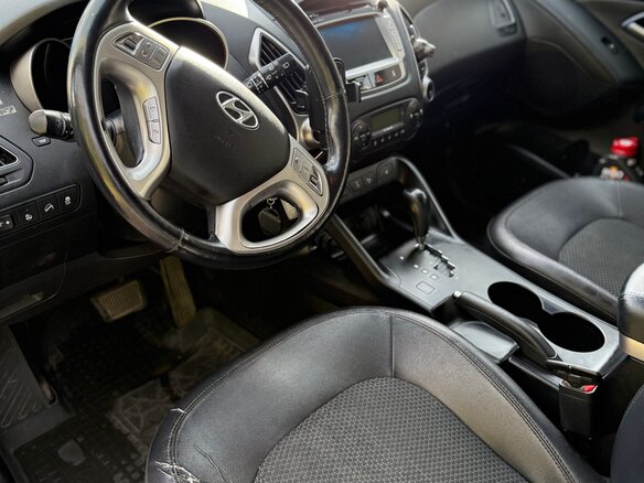 2013 Hyundai ix35 I, белый, 1100000 рублей - вид 8