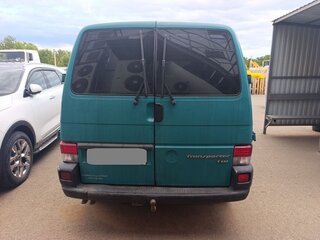 2001 Volkswagen Transporter Long T4, зелёный, 835771 рублей, вид 5