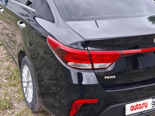 2019 Kia Rio IV, чёрный, 1620000 рублей, вид 5