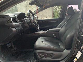 2018 Toyota Camry VIII (XV70), чёрный, 3250000 рублей, вид 4