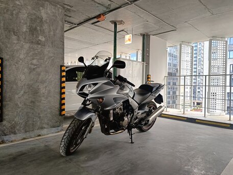 2006 Honda CBF 1000, серебристый, 475000 рублей, вид 1